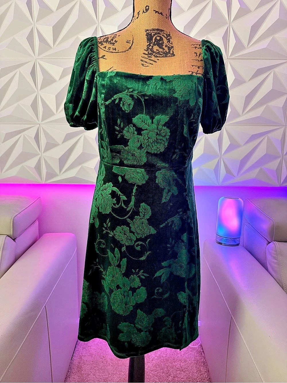 Altar’d State Emerald Green Floral Velvet Puff Sleeve Dress | XL